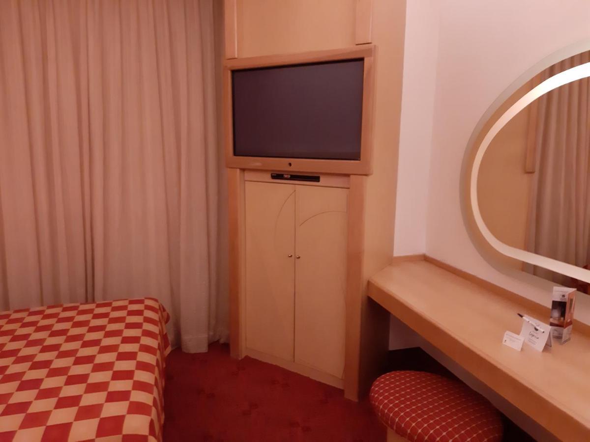 Auto Hotel Legaria Mexico By Eksteriør billede